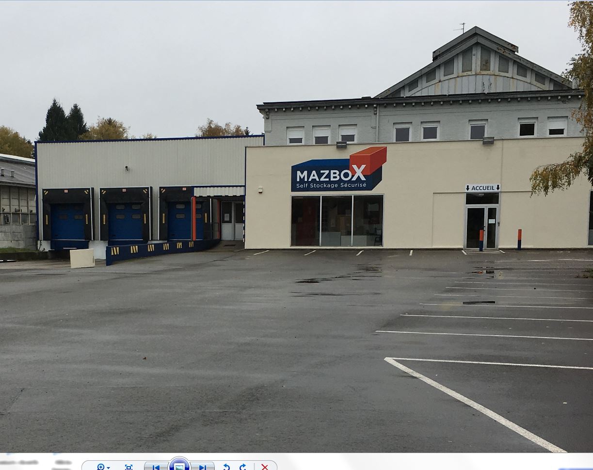 MAZBOX ANNEQUIN - Photo 1
